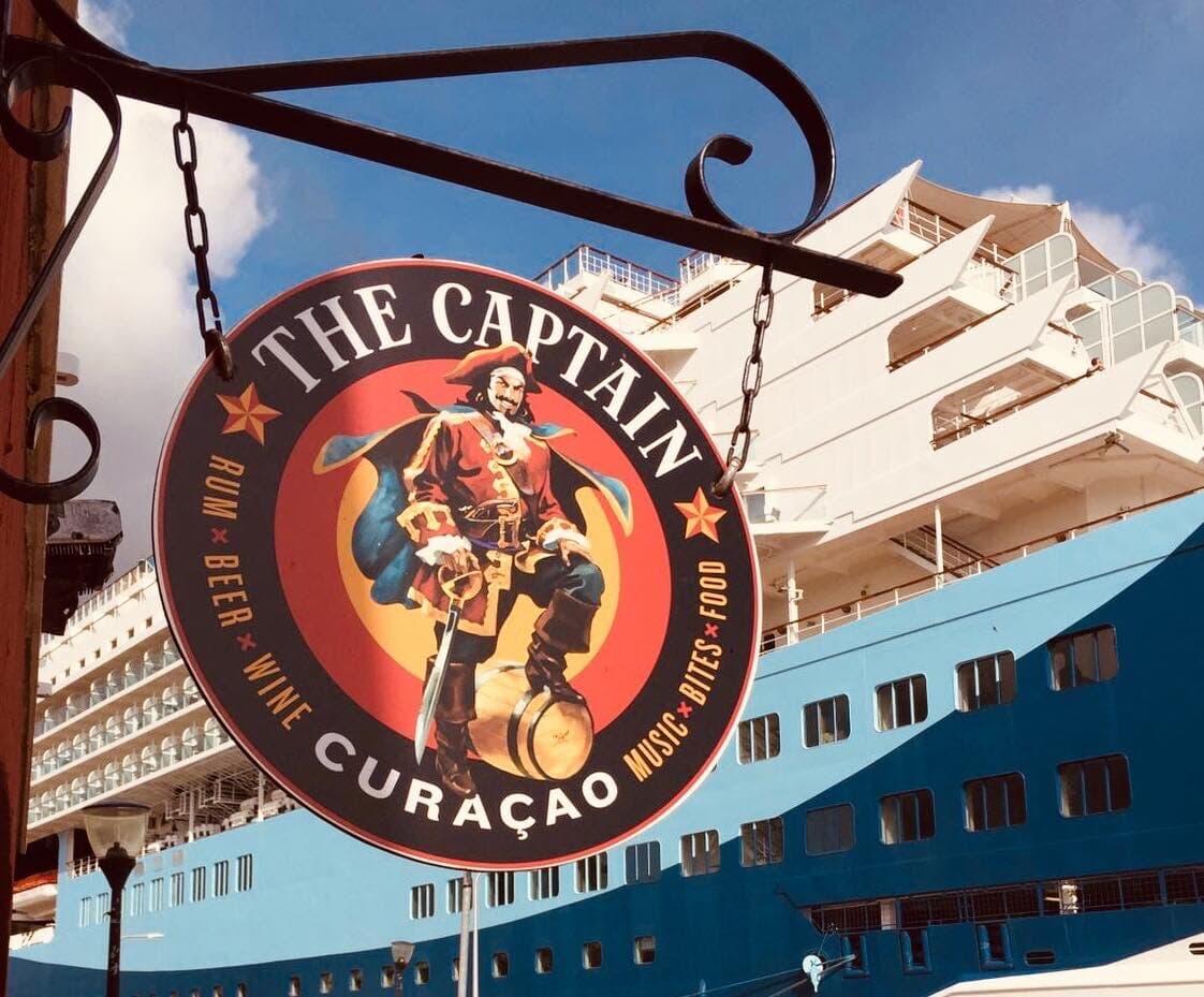 The Captain Bar