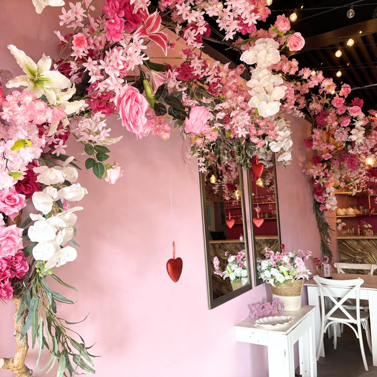 The Pink Taverna