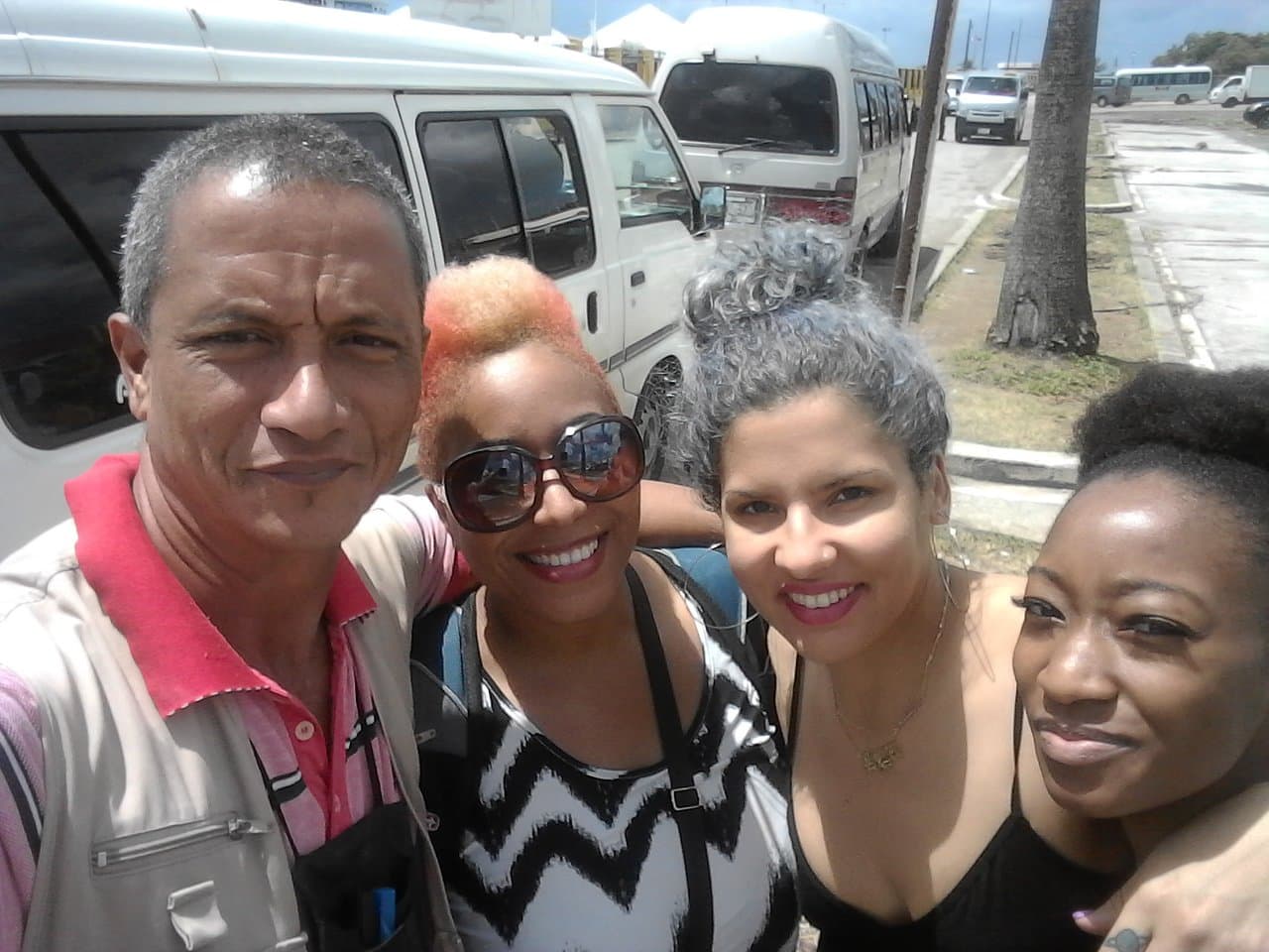 Curacao Taxi Max